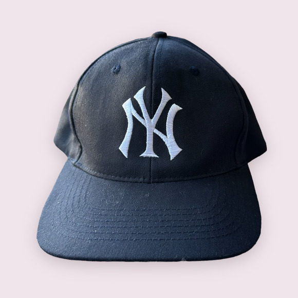 Logo Athletic Accessories Logo Athletic Ny Yankees Black Boy Hat